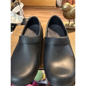 CROCS On The Clock‎ Slip Resistant Clogs Slip On Work Shoes Black Unisex 6M / 8W